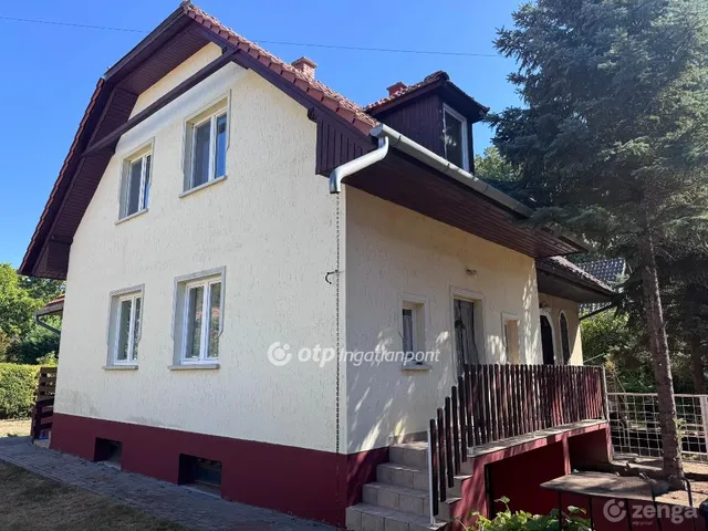 Eladó ház Tiszafüred 121 nm