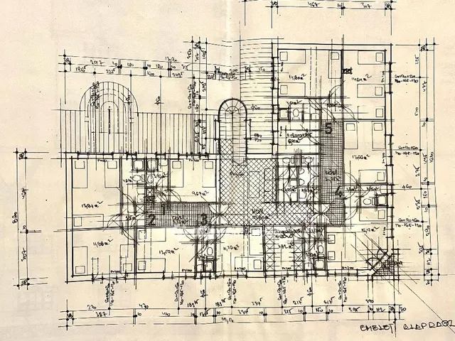 Eladó kereskedelmi és ipari ingatlan Jánoshalma 410 nm