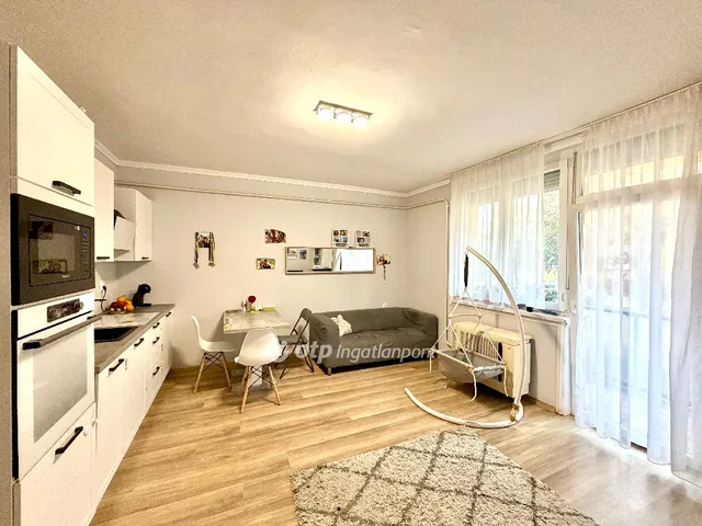 Eladó lakás Kecskemét, Műkertváros 56 nm