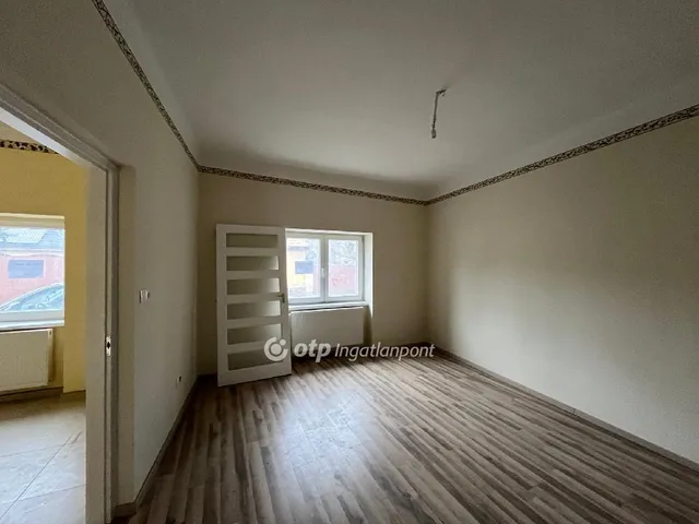 Eladó ház Kiskunhalas 76 nm