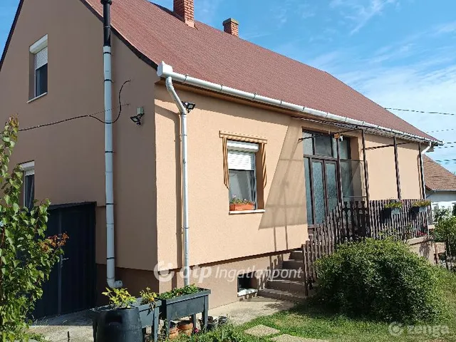 Eladó ház Nagyrada 150 nm