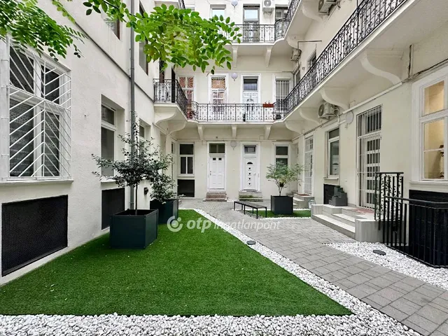 Eladó lakás Budapest VIII. kerület 87 nm