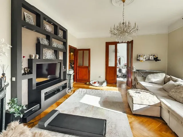 Eladó lakás Budapest VIII. kerület, Orczy tér 104 nm