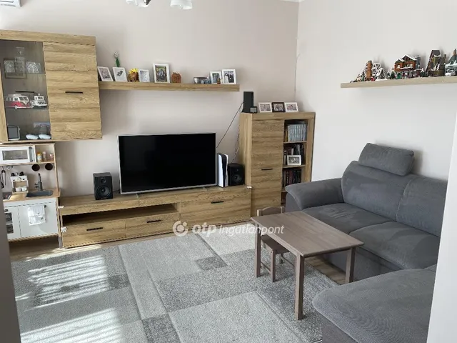 Eladó lakás Budapest XVI. kerület 56 nm