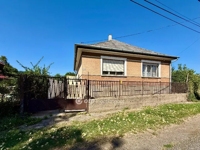 Eladó ház Szerencs, belváros 90 nm