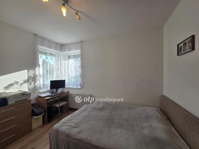 Eladó ház Érd, Gárdonyi uszoda 102 nm
