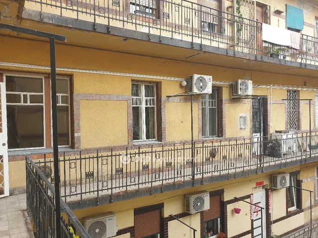 Eladó lakás Budapest IX. kerület 77 nm
