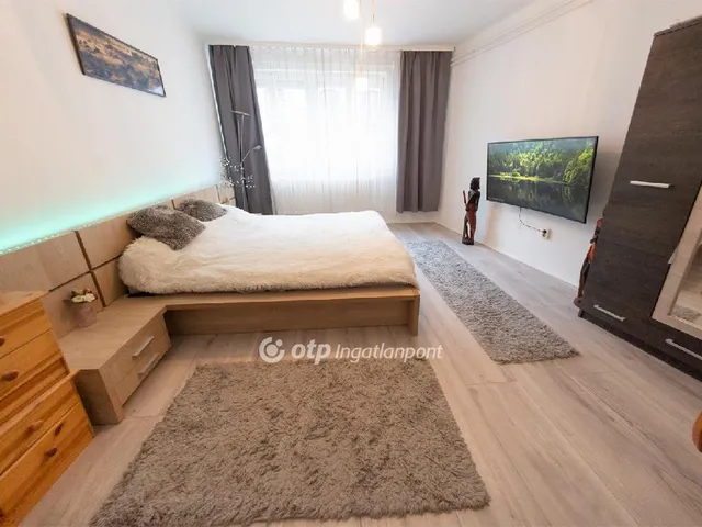 Eladó lakás Miskolc, Belváros 98 nm
