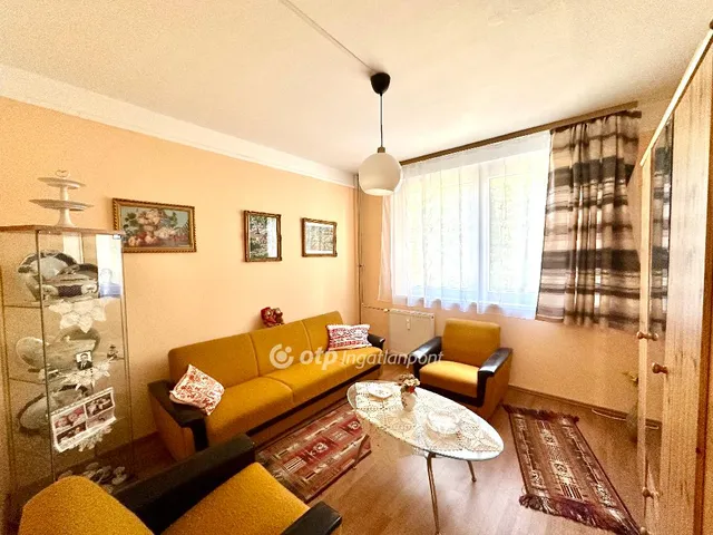 Eladó lakás Miskolc, Avas 44 nm
