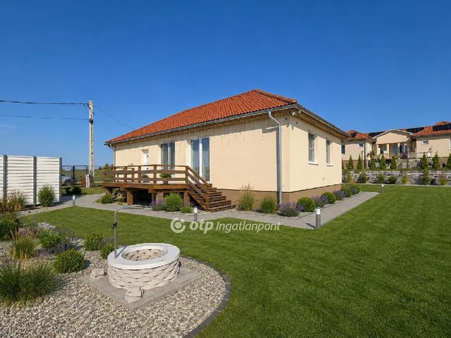Eladó ház Verseg 125 nm