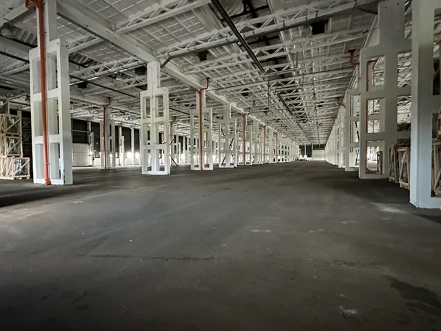 Eladó kereskedelmi és ipari ingatlan Budapest XV. kerület 10800 nm