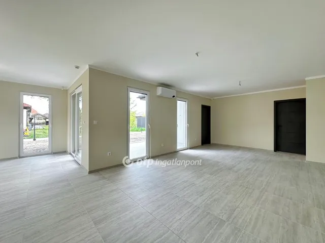 Eladó ház Cegléd 157 nm