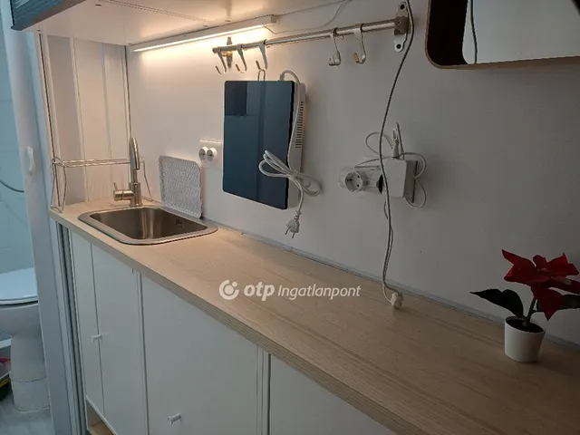 Eladó lakás Budapest VIII. kerület 5 nm