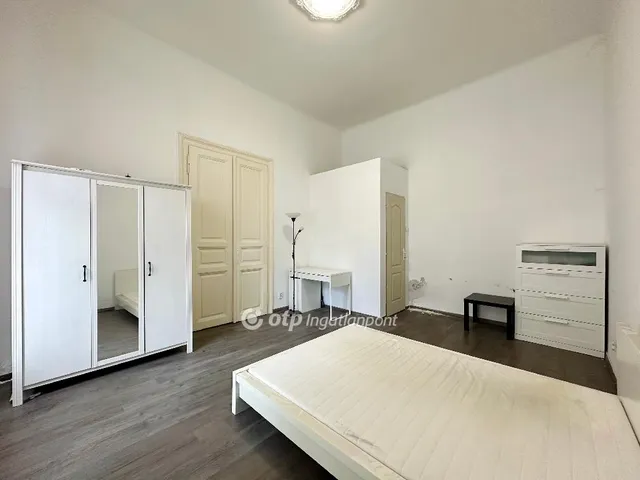 Eladó lakás Budapest VIII. kerület 77 nm