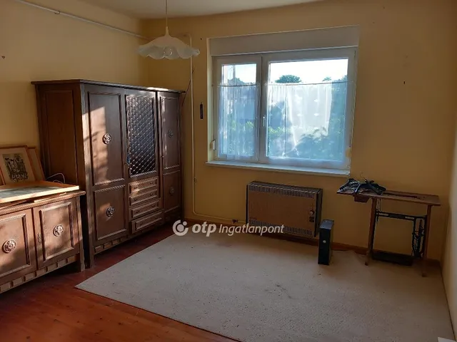 Eladó ház Baja, Katonaváros 166 nm