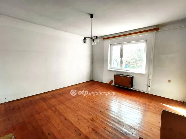 Eladó ház Baja, Katonaváros 166 nm