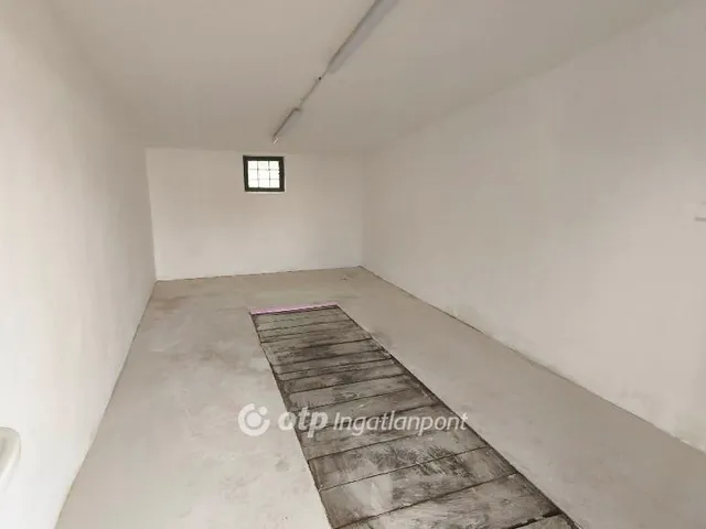 Eladó garázs Nagykanizsa, Katonarét 15 nm