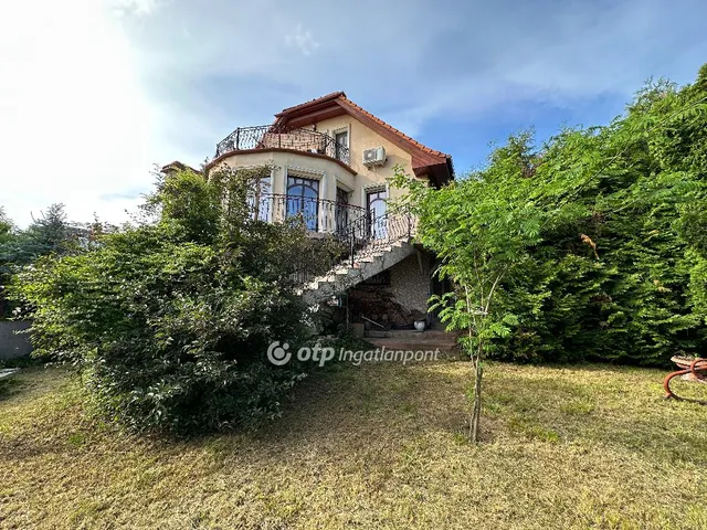 Eladó ház Miskolc, Bábonyibérc 250 nm