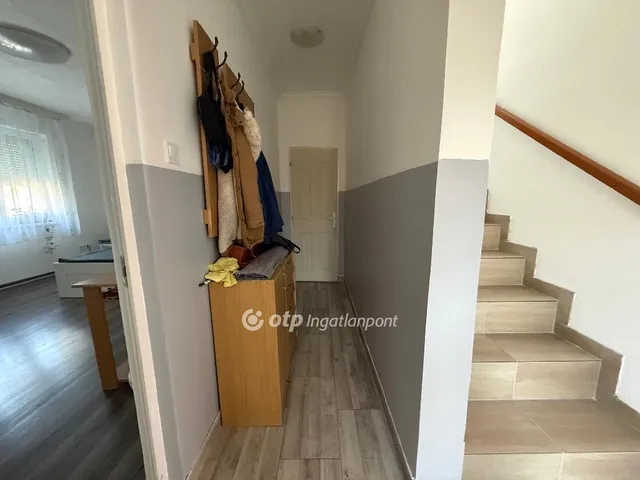 Eladó ház Cegléd 170 nm