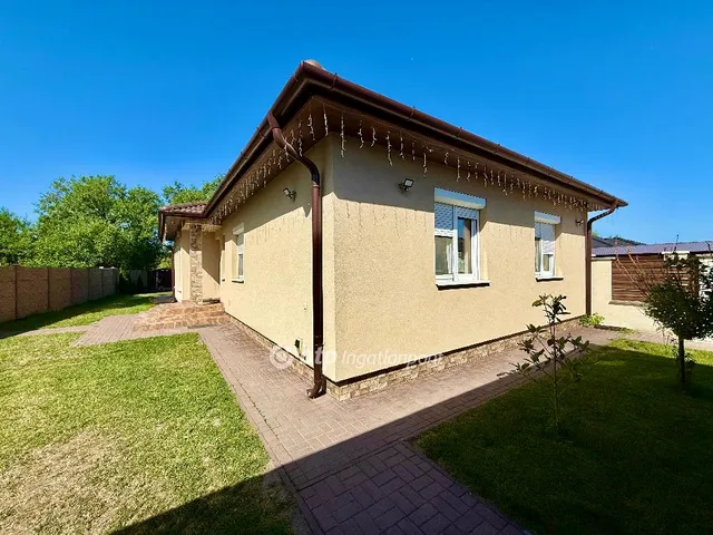 Eladó ház Miskolc, Szirma 115 nm