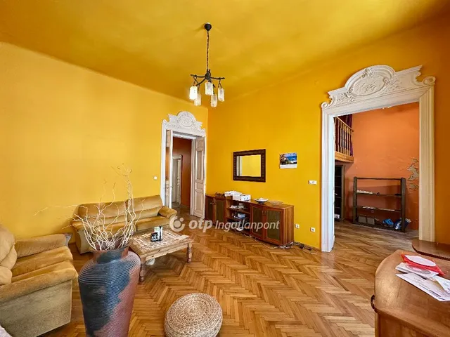 Eladó lakás Budapest VI. kerület 89 nm