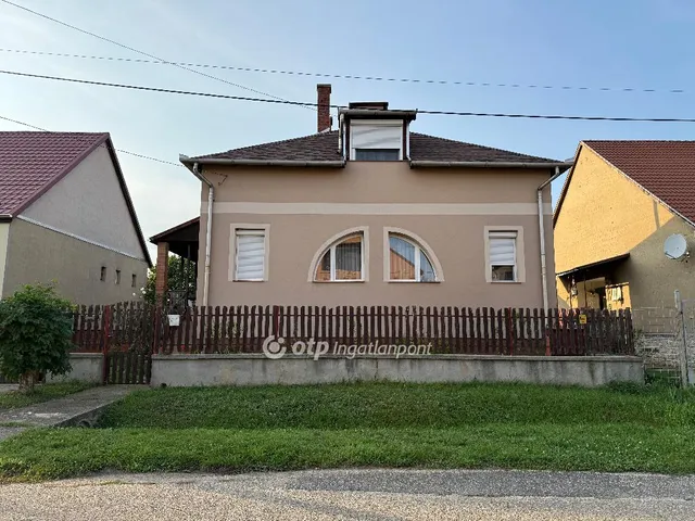 Eladó ház Felsőzsolca 106 nm