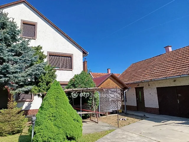 Eladó ház Békéscsaba 187 nm