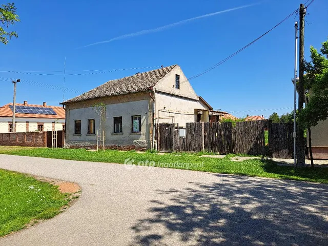 Eladó ház Békésszentandrás 129 nm