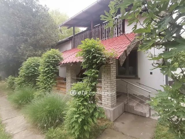 Eladó ház Békéscsaba 160 nm