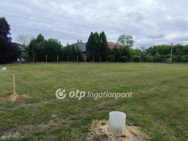 Eladó telek Békéscsaba 802 nm