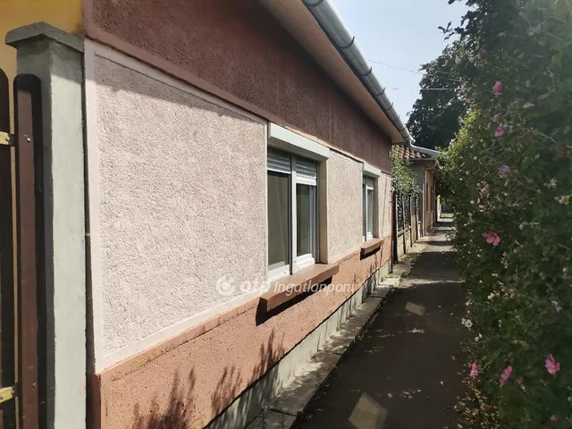 Eladó ház Békéscsaba 75 nm