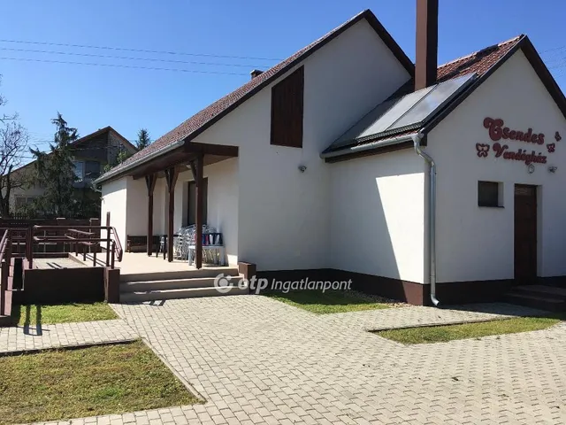 Eladó kereskedelmi és ipari ingatlan Köröstarcsa 100 nm