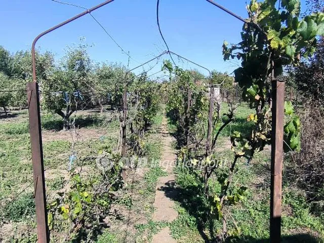 Eladó telek Békéscsaba 1616 nm