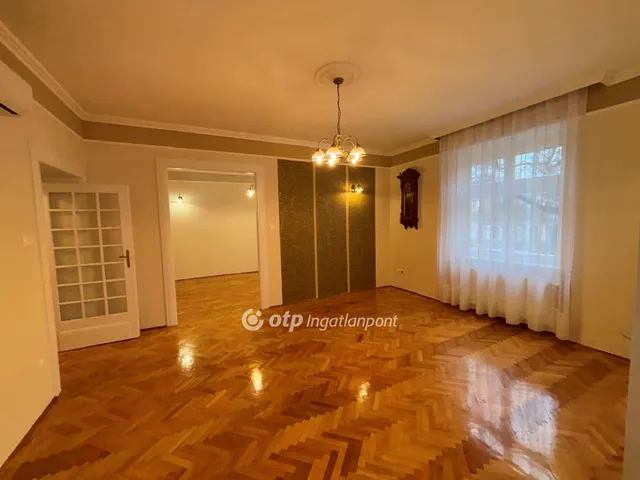 Kiadó lakás Békéscsaba 124 nm