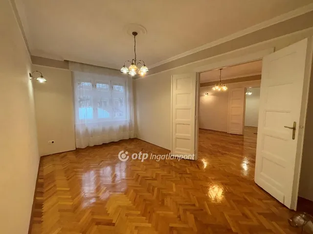 Kiadó lakás Békéscsaba 124 nm