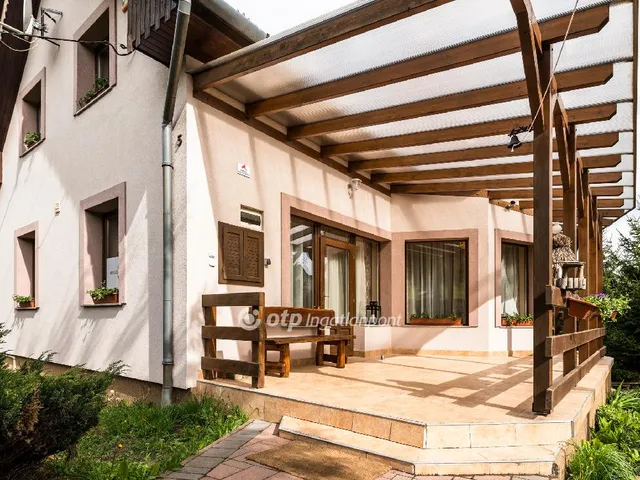 Eladó ház Mátraszentimre 275 nm