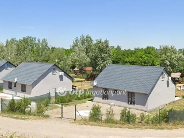 Eladó üdülő és hétvégi ház Békésszentandrás 81 nm