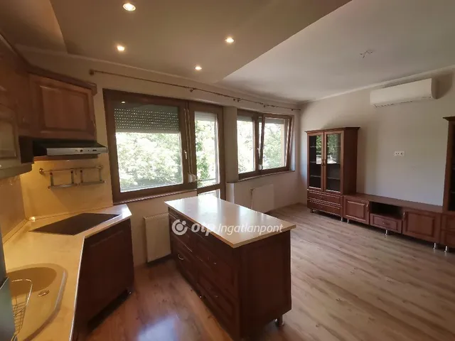 Kiadó lakás Békéscsaba 88 nm