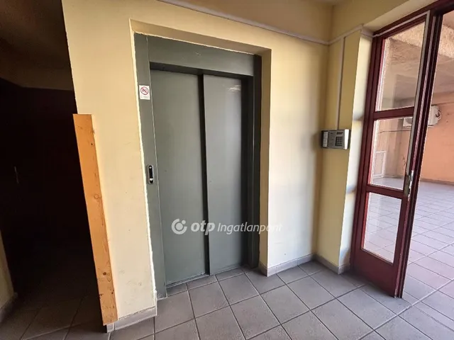 Kiadó lakás Békéscsaba 90 nm