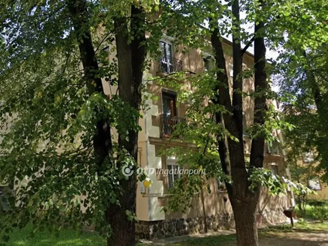 Eladó lakás Komló, Kökönyös 52 nm