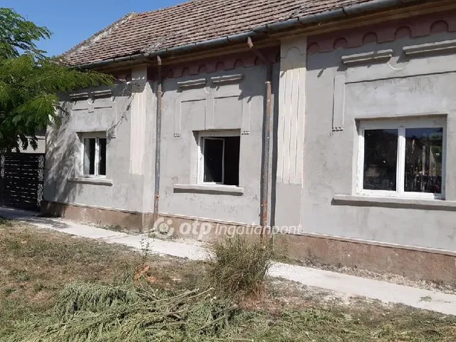 Eladó ház Rózsafa 98 nm