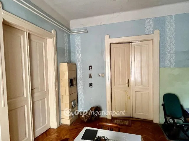 Eladó lakás Pécs, Belváros 88 nm