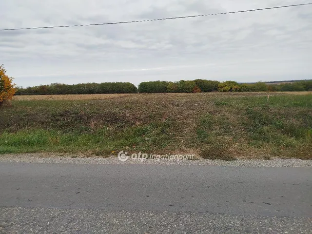 Eladó telek Szalánta 1513 nm