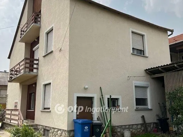 Eladó ház Pécs, Rigóder 136 nm