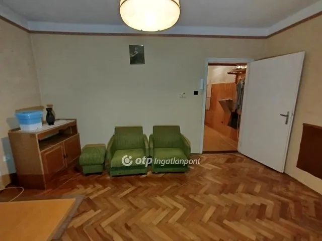 Eladó lakás Komló, Kökönyös 50 nm