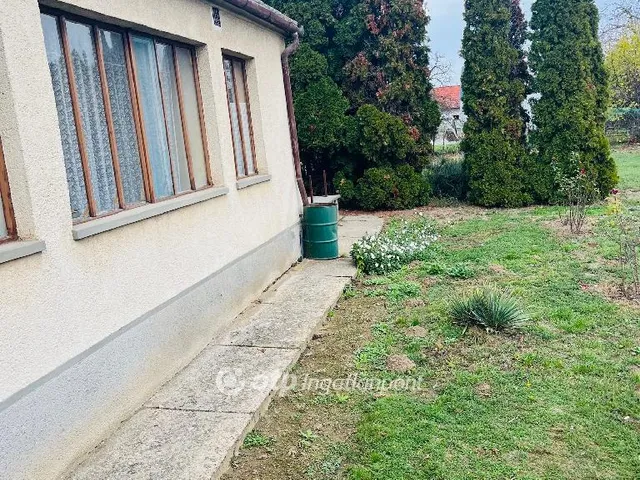 Eladó ház Versend 125 nm