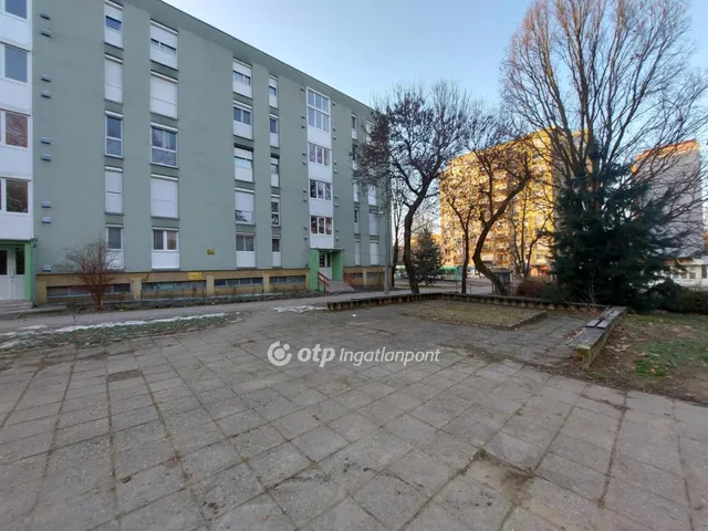 Eladó lakás Pécs 36 nm