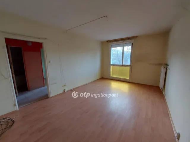 Eladó lakás Pécs 36 nm