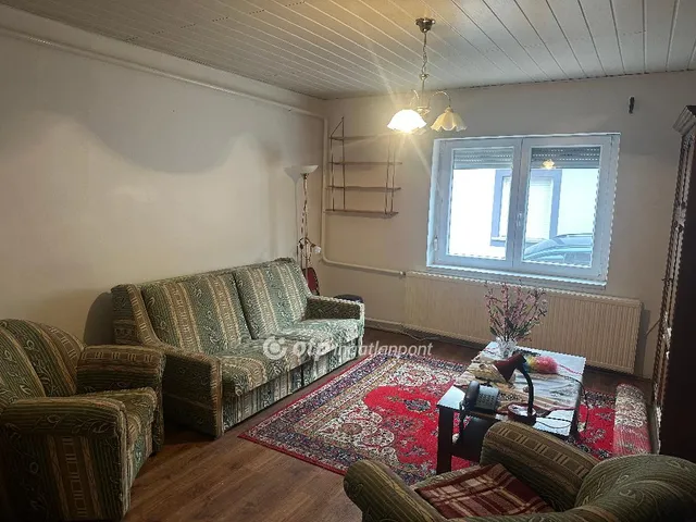 Eladó ház Pécs 84 nm