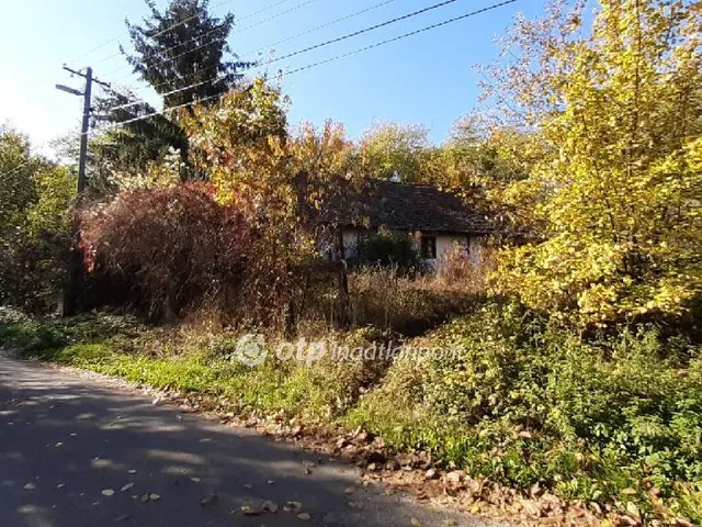 Eladó telek Magyarszék 7950 nm